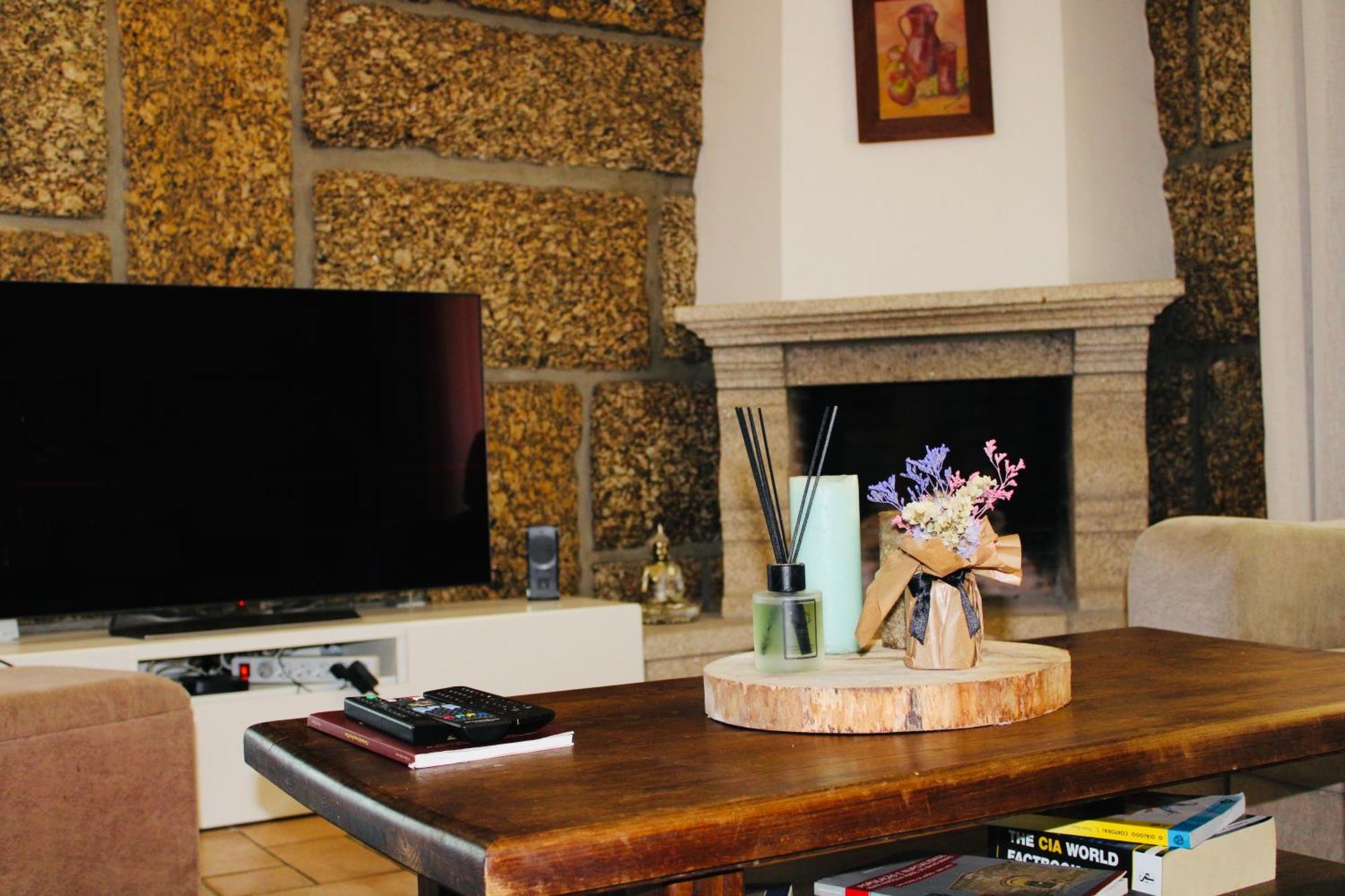 The Oak'S Wolf-Country House Fafe Esterno foto