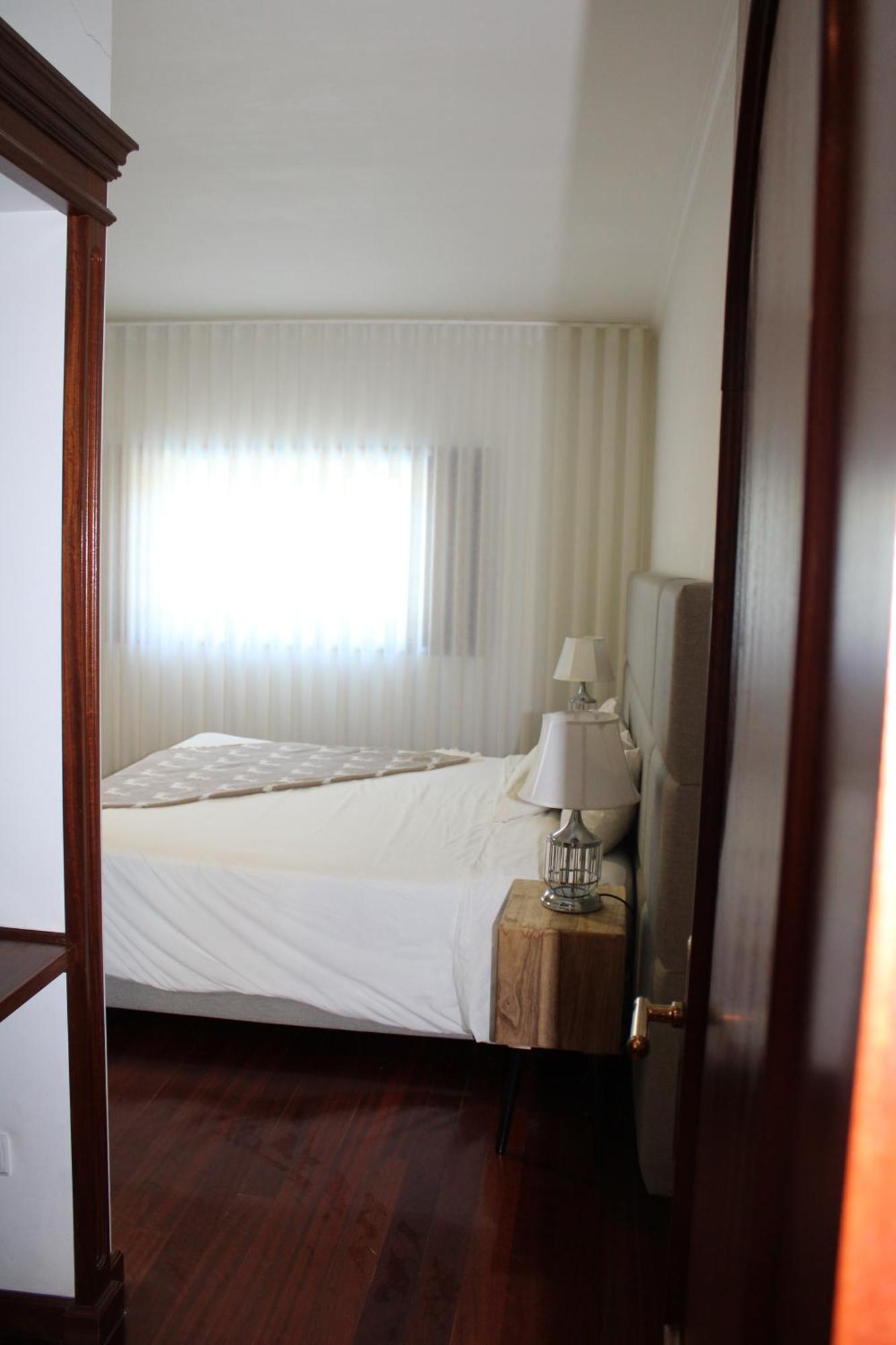The Oak'S Wolf-Country House Fafe Esterno foto