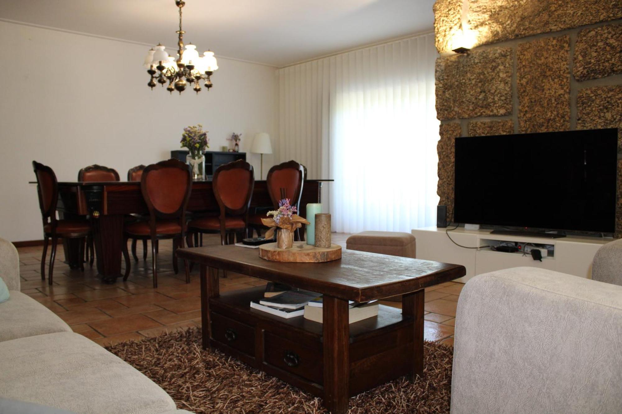 The Oak'S Wolf-Country House Fafe Esterno foto