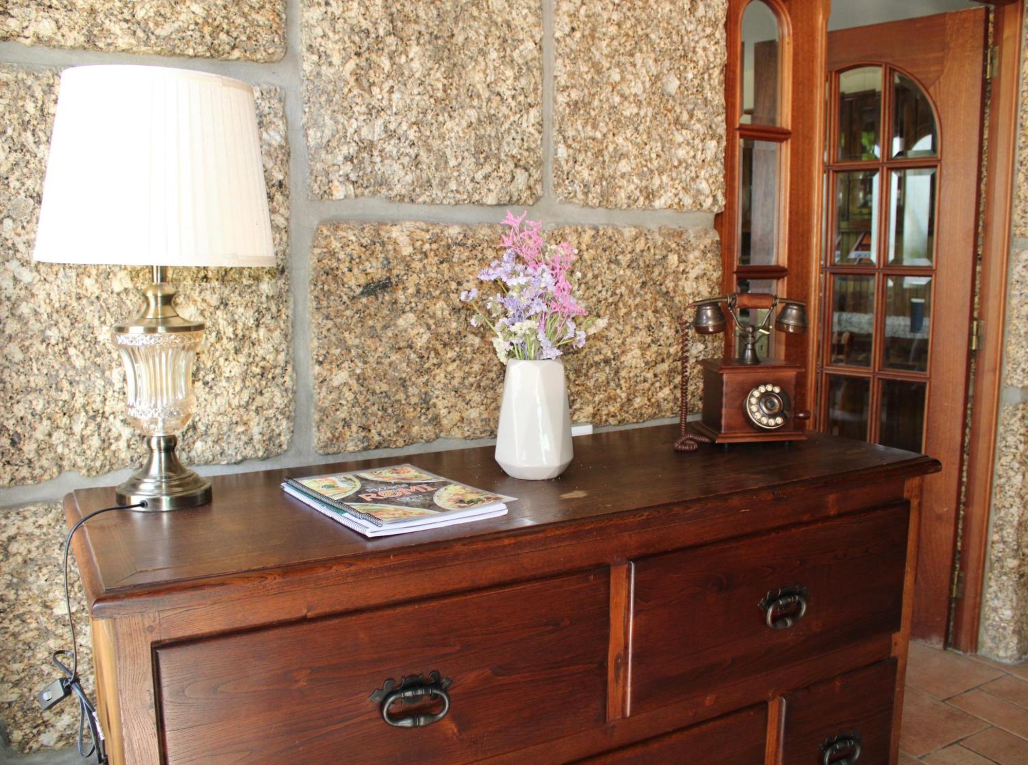The Oak'S Wolf-Country House Fafe Esterno foto