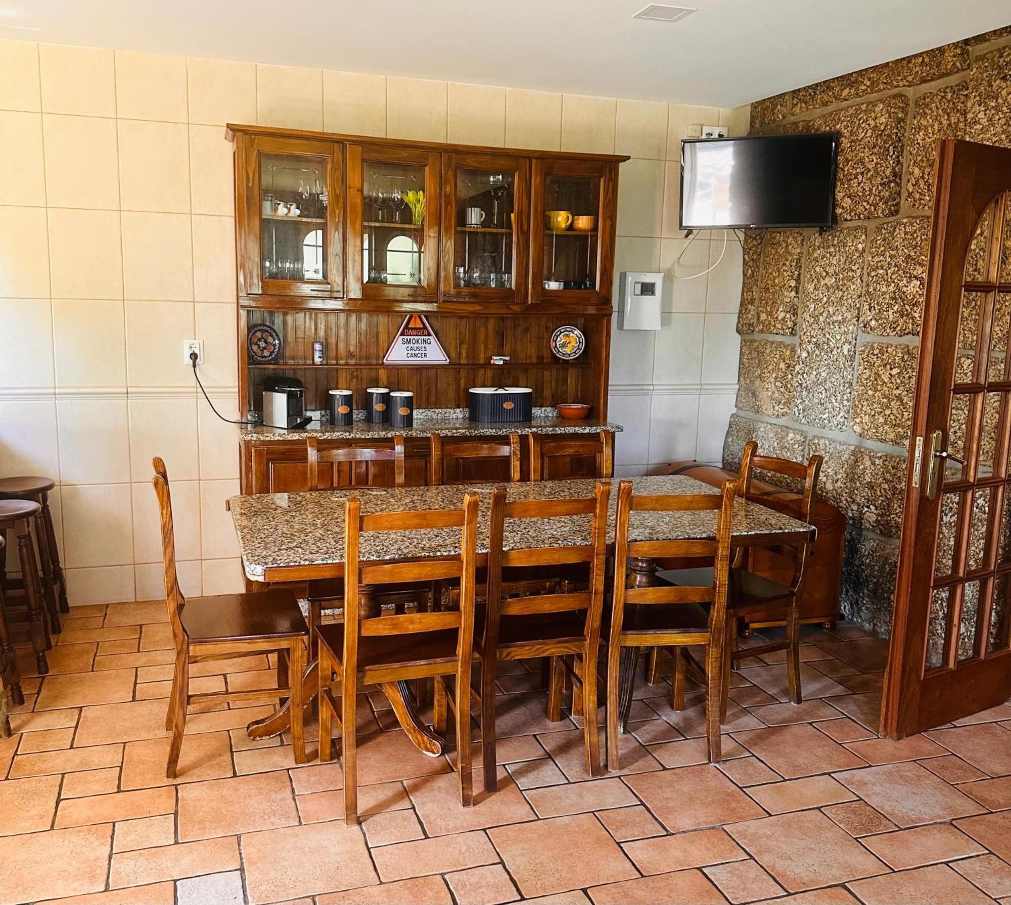 The Oak'S Wolf-Country House Fafe Esterno foto
