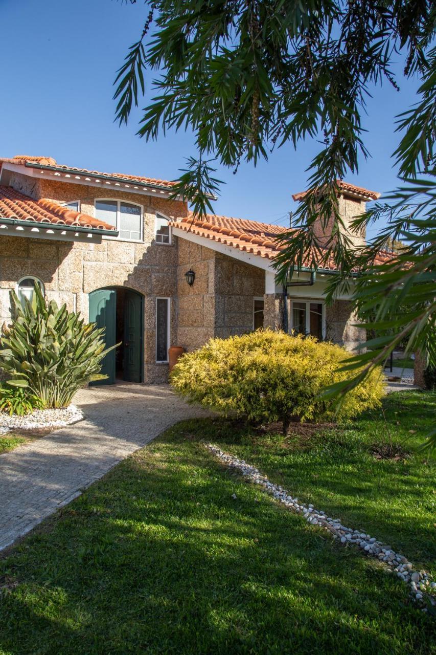 The Oak'S Wolf-Country House Fafe Esterno foto